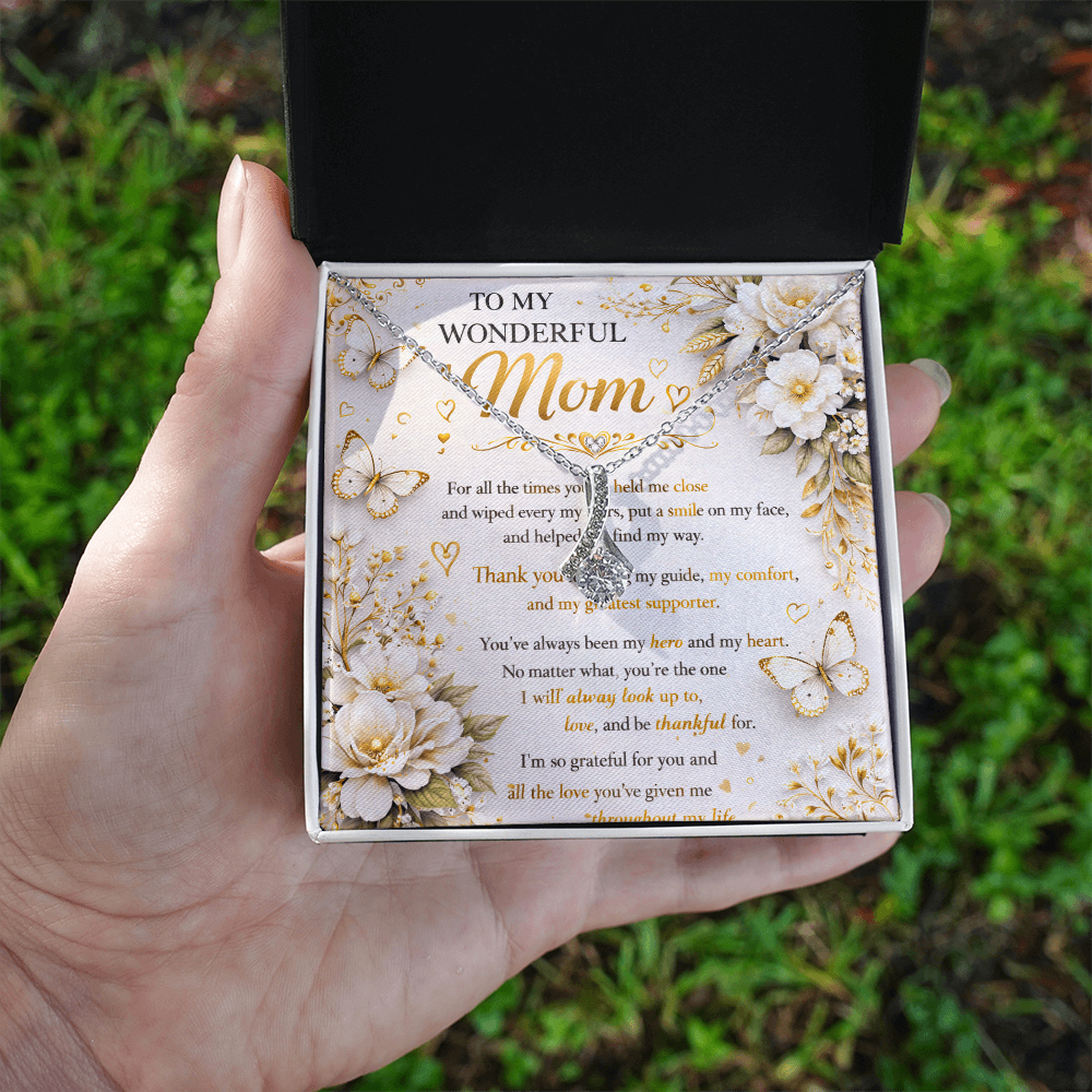 A True Wonderful Mother's Day Necklace Set
