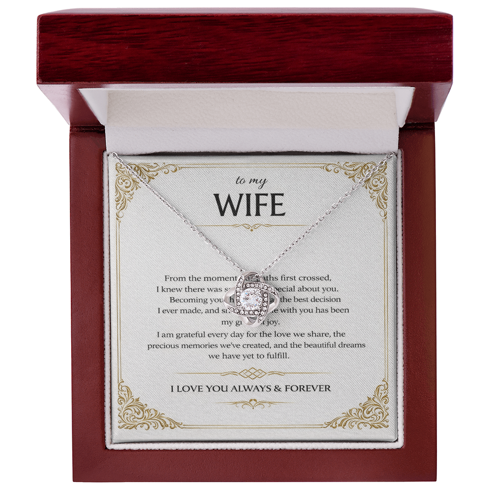 To My Lovely Wife – Love Knot Necklace